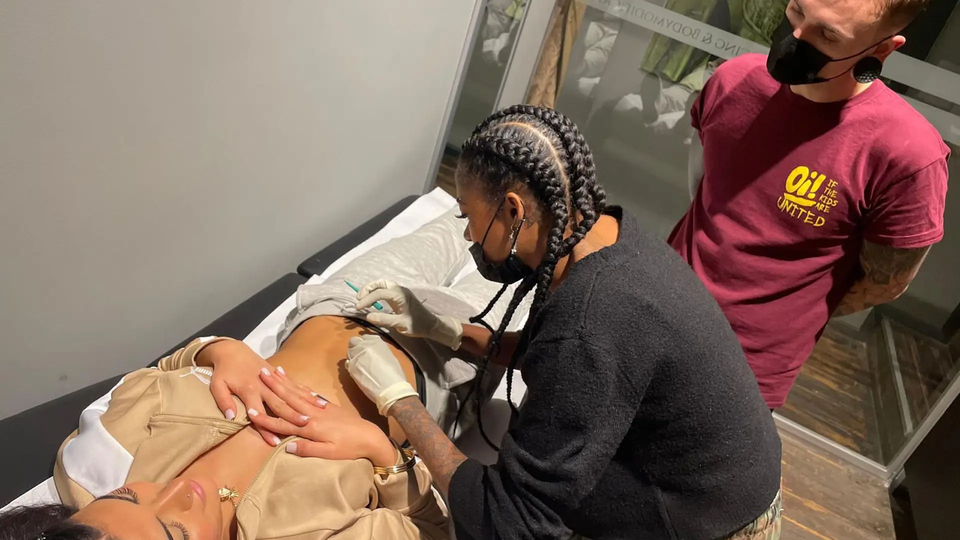 Krause Akadamie für Tätowierer und Piercer